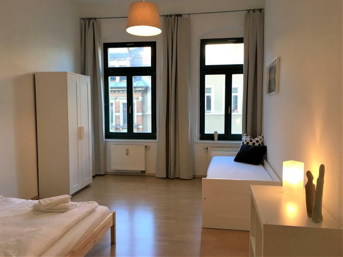 Ruhiges Apartment Am Rande Des Szeneviertels Dresda Esterno foto
