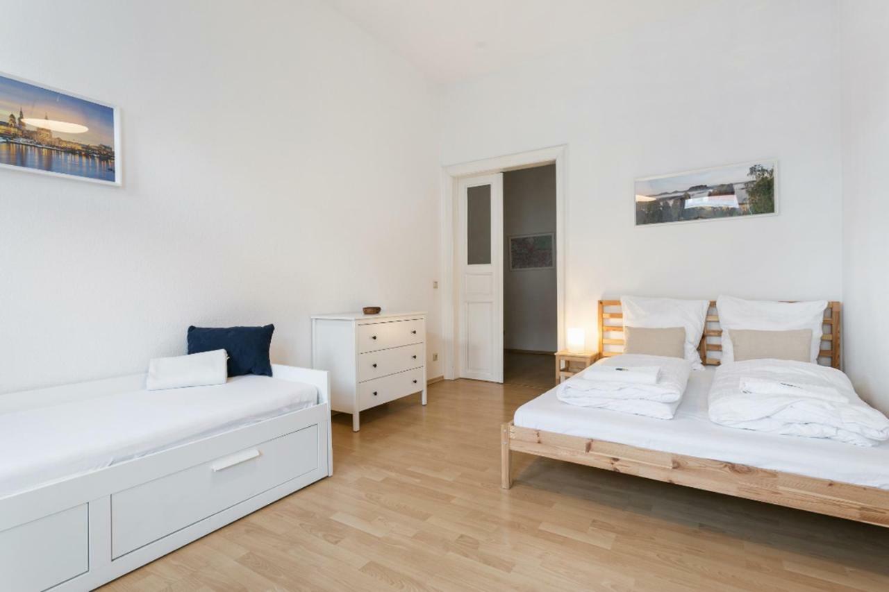 Ruhiges Apartment Am Rande Des Szeneviertels Dresda Esterno foto